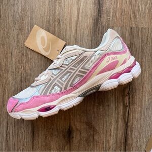 $3 Start!! Team posh live-9/3 2pm pst/5pm est ASICS GEL NYC